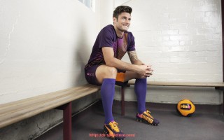 世俱杯直播-如何正确使用健身器材着装提升运动效果与安全性